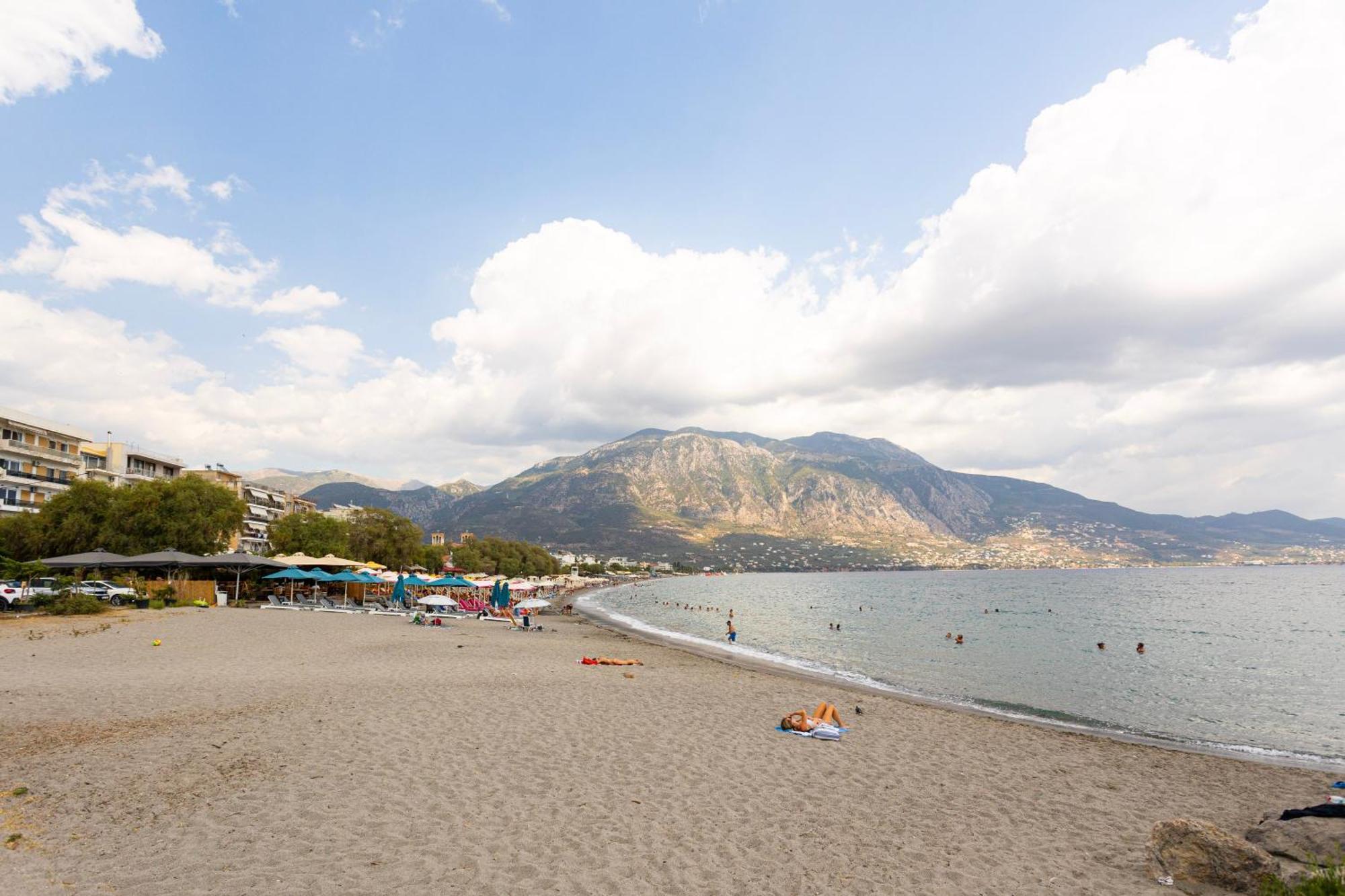 Grande Luxury - 2 Kalamata