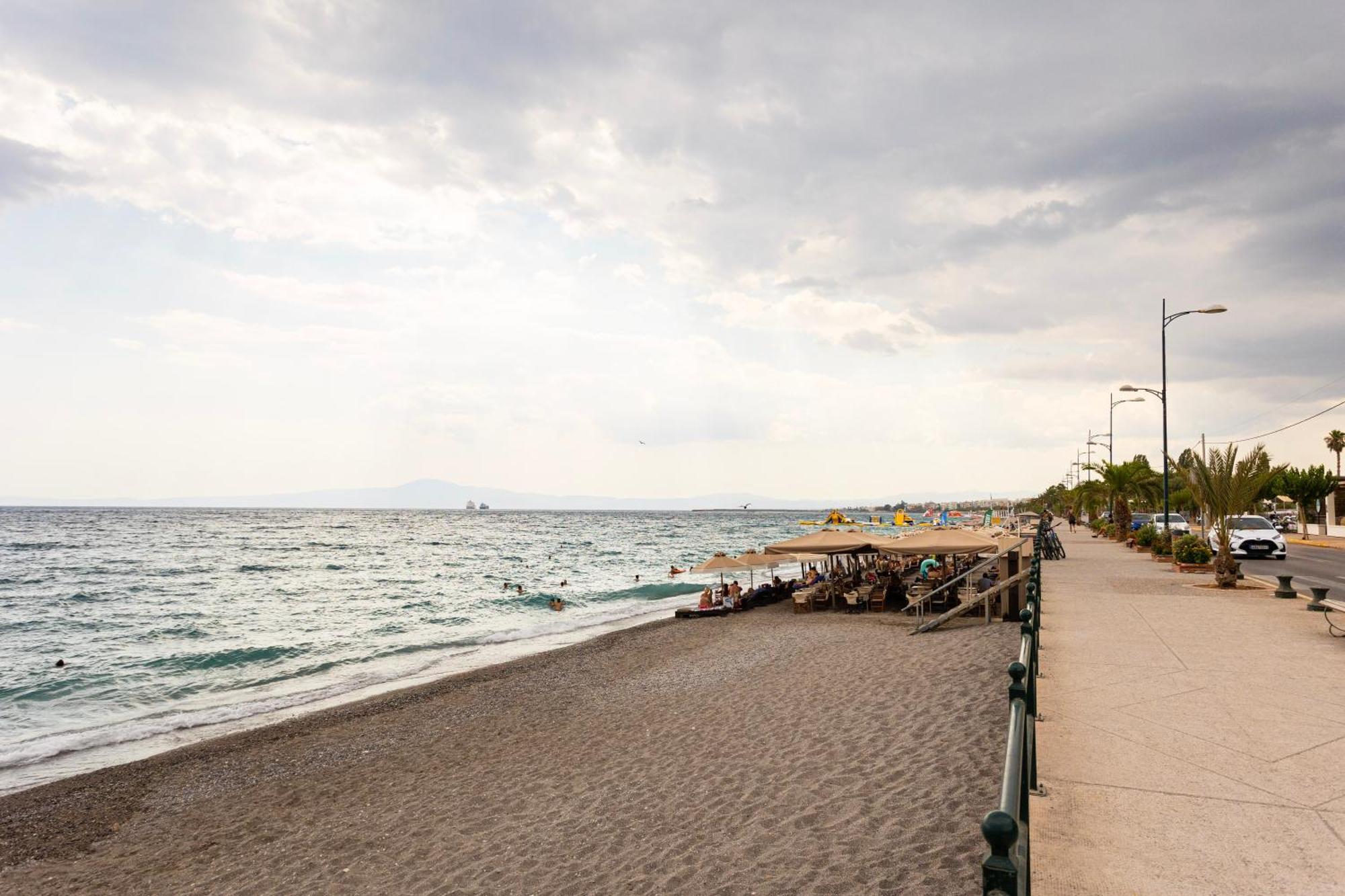 Grande Luxury - 2 Apartment Kalamata