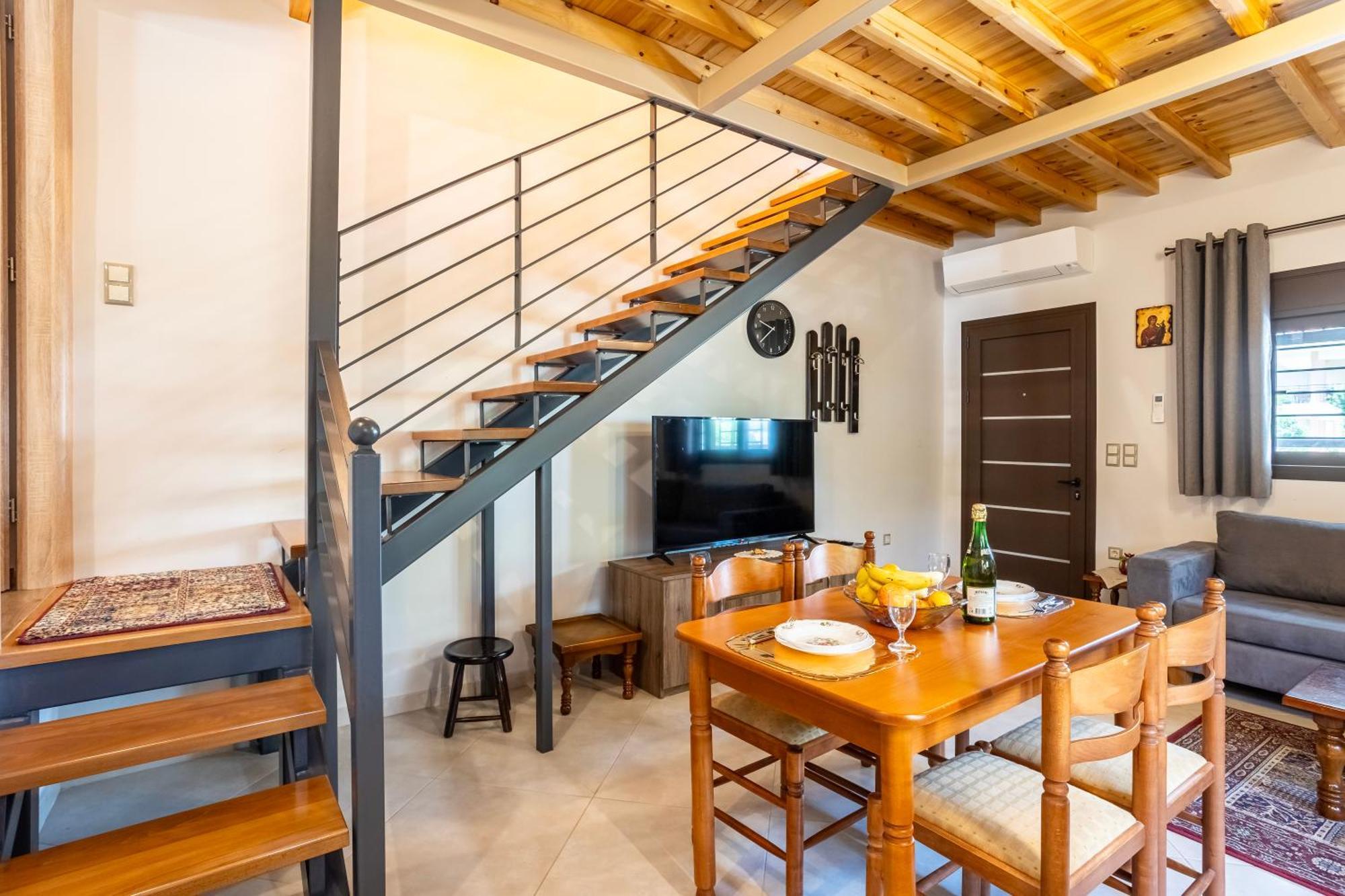 Grande Luxury - 2 Kalamata