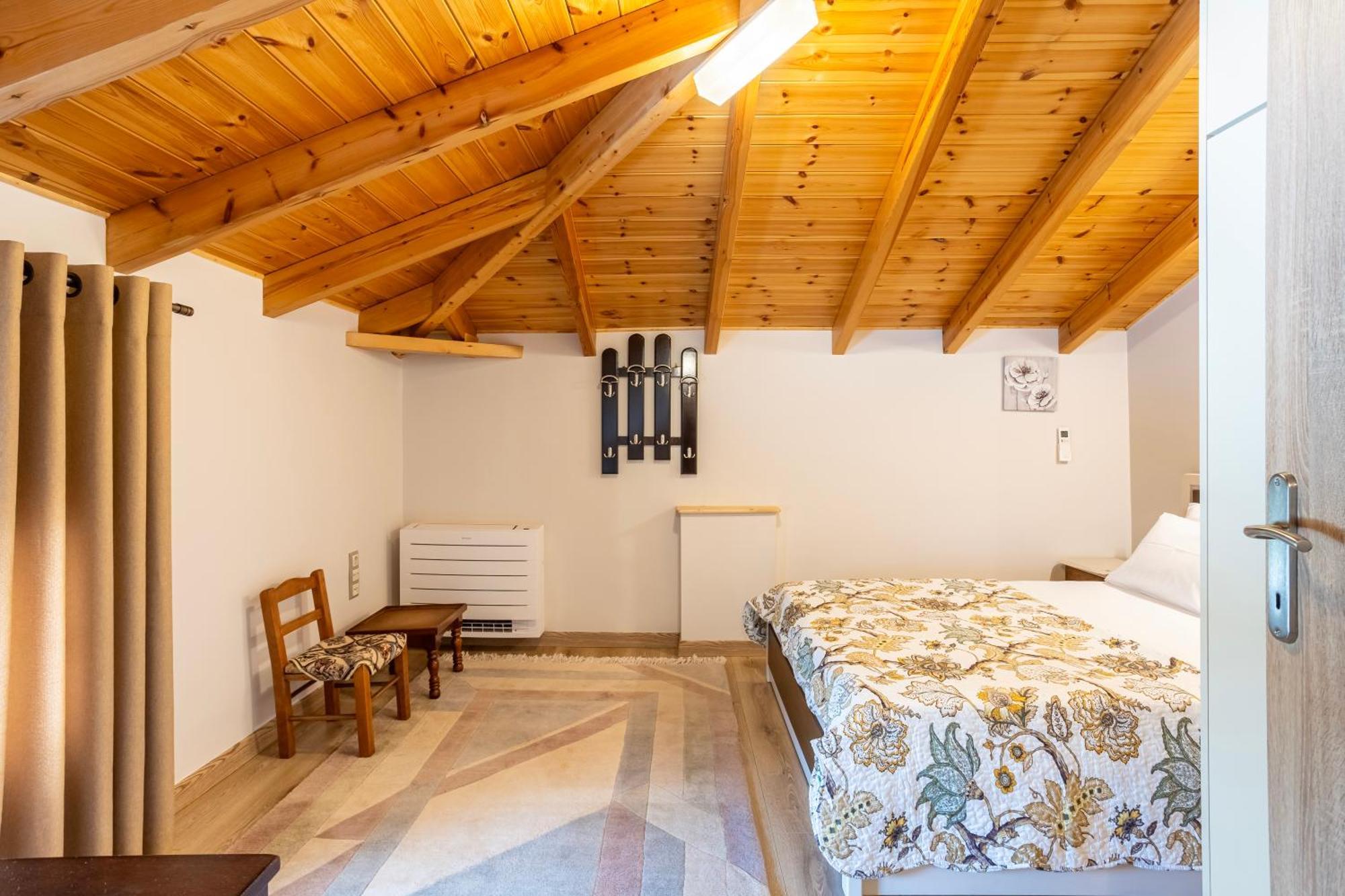 Grande Luxury - 2 Apartment Kalamata