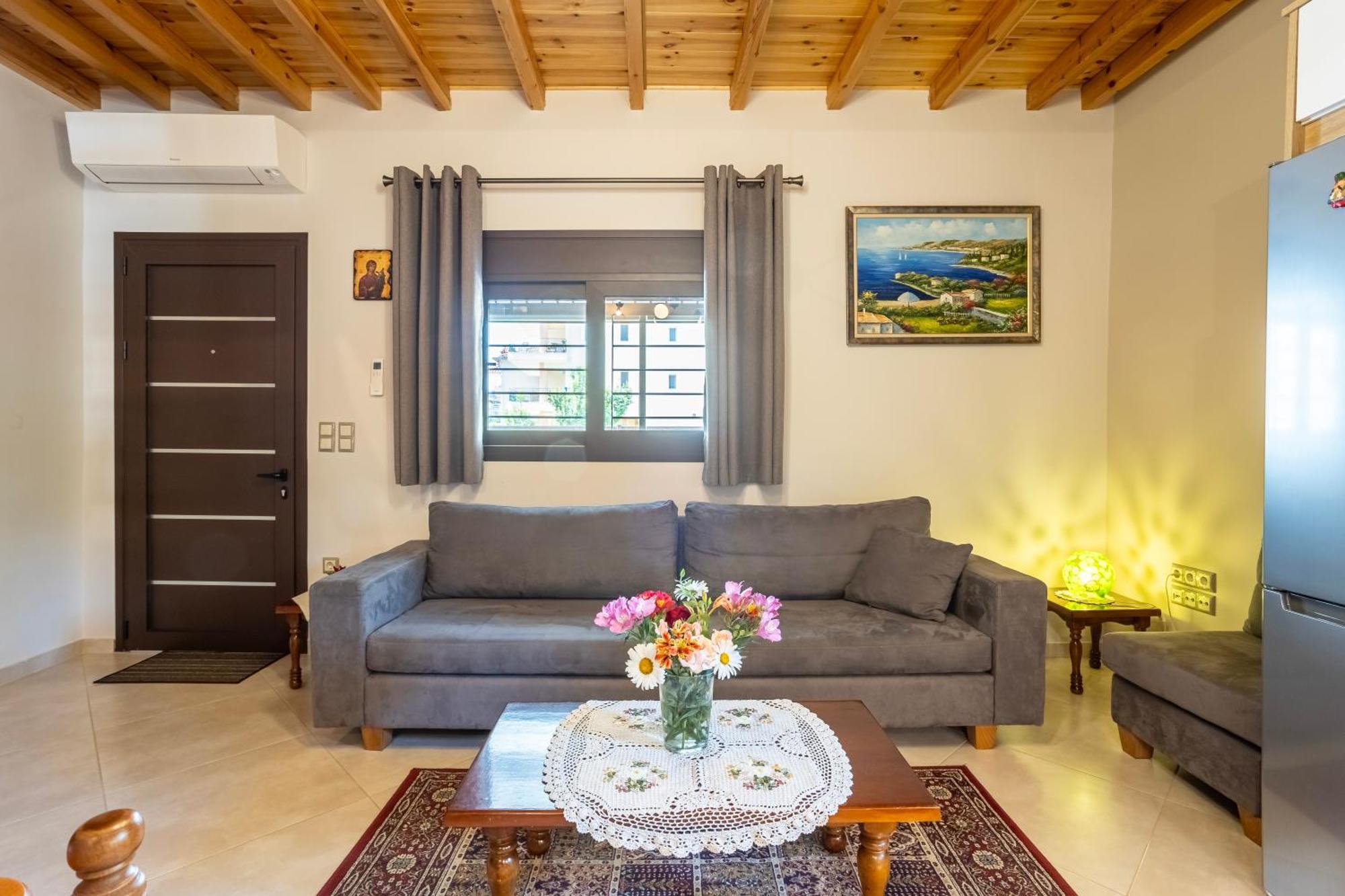 Grande Luxury - 2 Kalamata